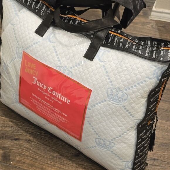 Juicy Couture Home JC Crown Logo Shredded Cooling Memory Foam Pillow - Picture 7 of 8
